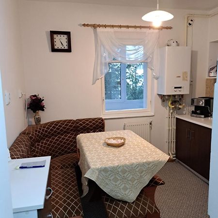 Deny Apartman Sfântu-Gheorghe Eksteriør bilde